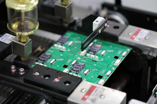 PCBA貼片加工影響回流焊接的因素有哪些的?PCBA貼片加工中影響回流焊接的因素